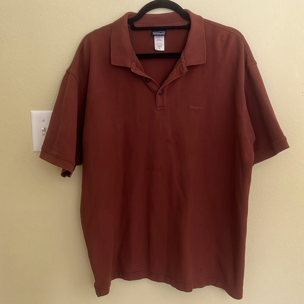 20% OFF BUNDLES! Patagonia Polo Short Sleeved Tee. Men’s XL. Terracotta